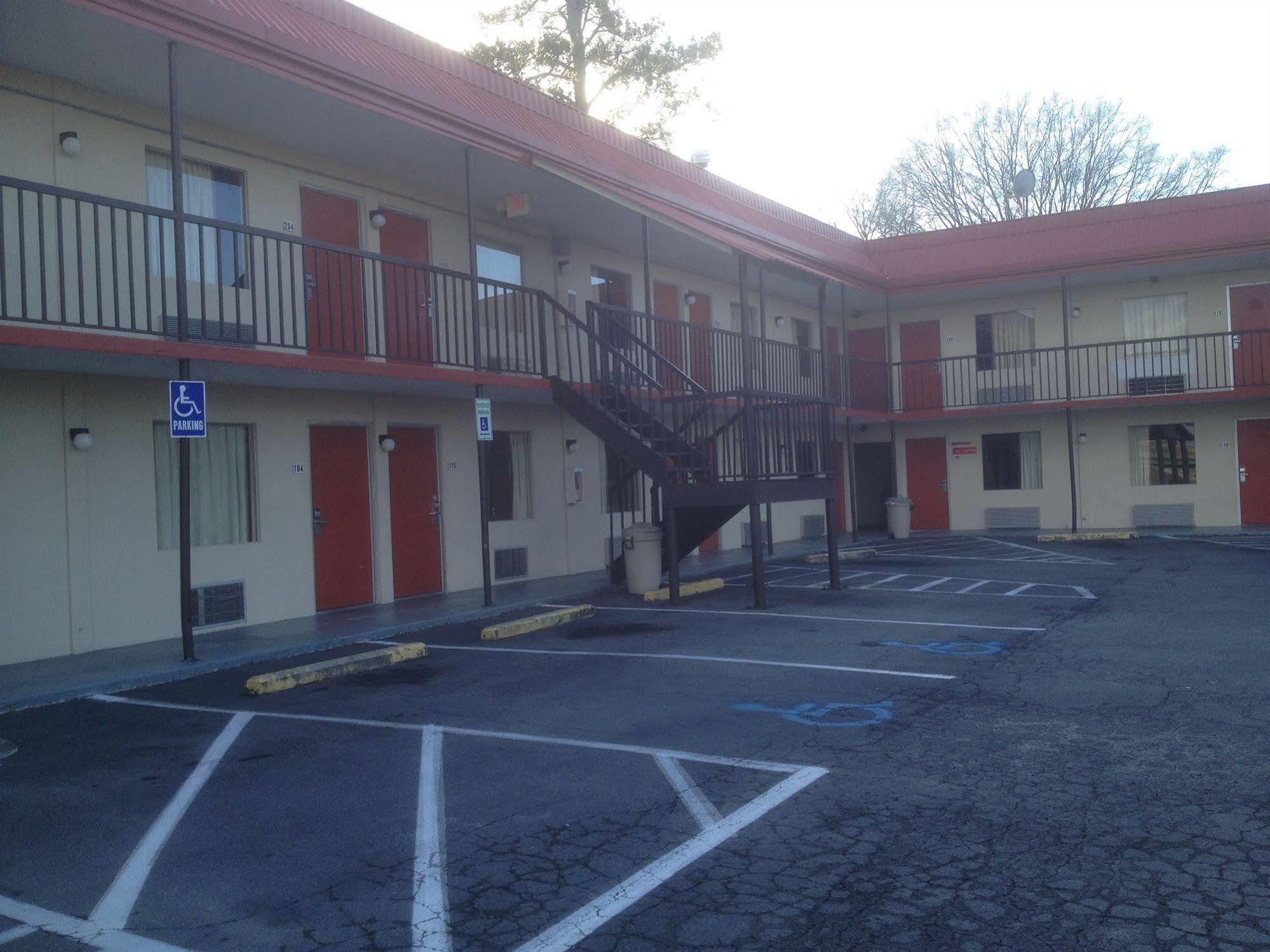 Executive Inn Calhoun Zewnętrze zdjęcie
